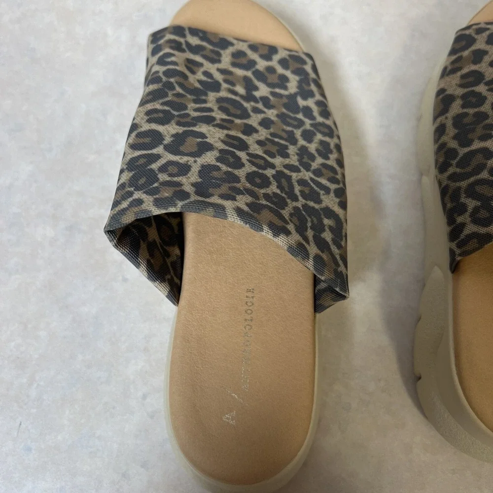 Anthropologie Platform Slides Cady Sport Animal Print Size 8